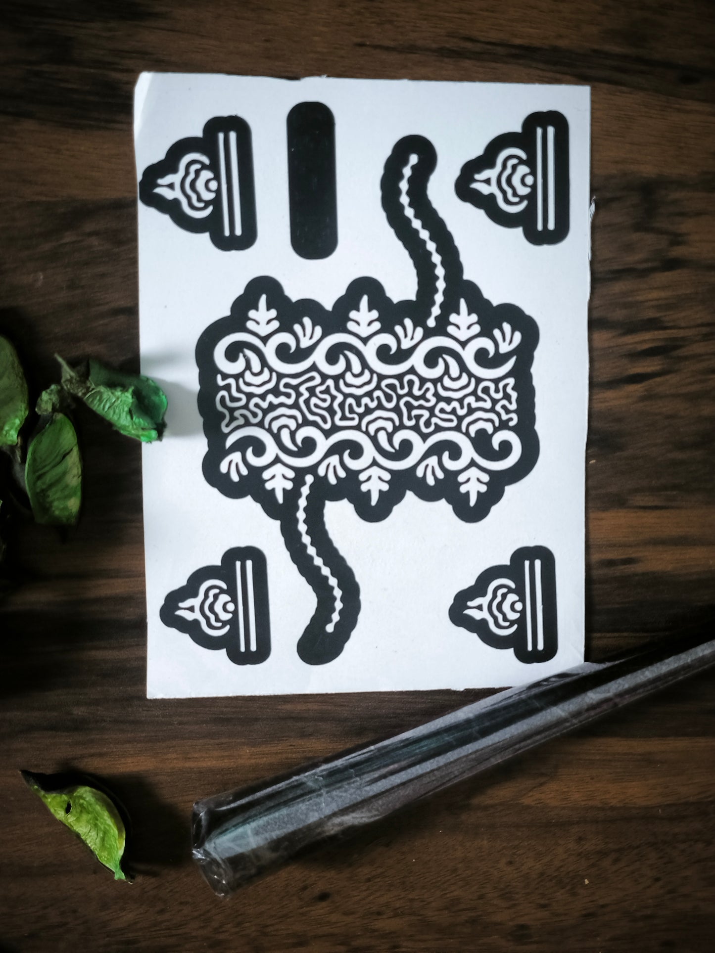 “Reusable Mehndi Stencil – Easy Henna Tattoo Template”