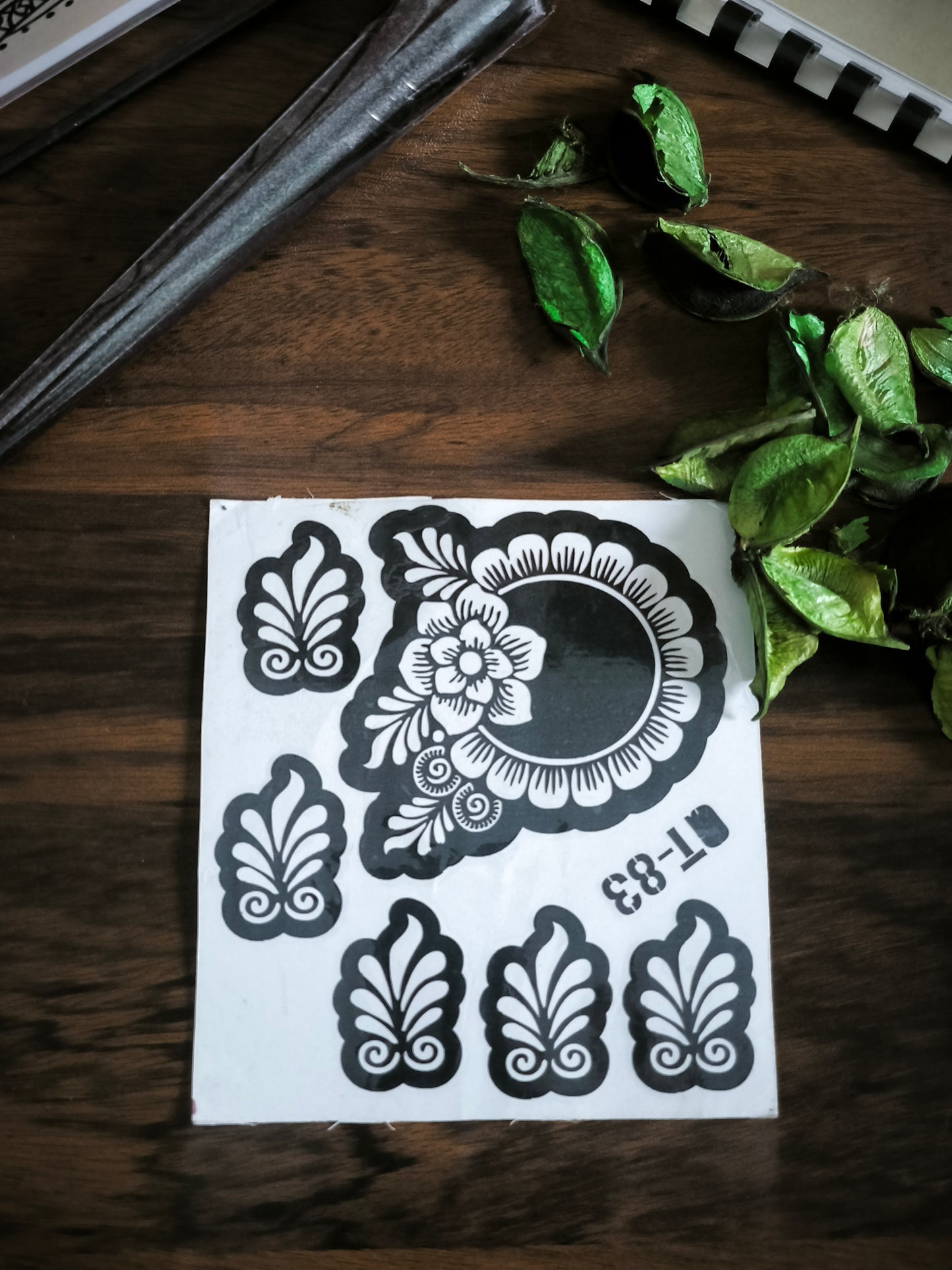 “Reusable Mehndi Stencil – Easy Henna Tattoo Template”